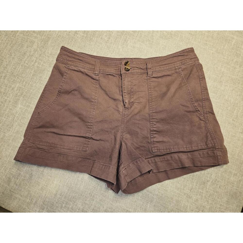 A. New Day shorts